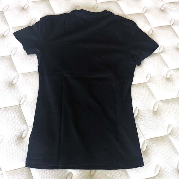 New Calvin Klein T-shirt - Picture 3 of 5